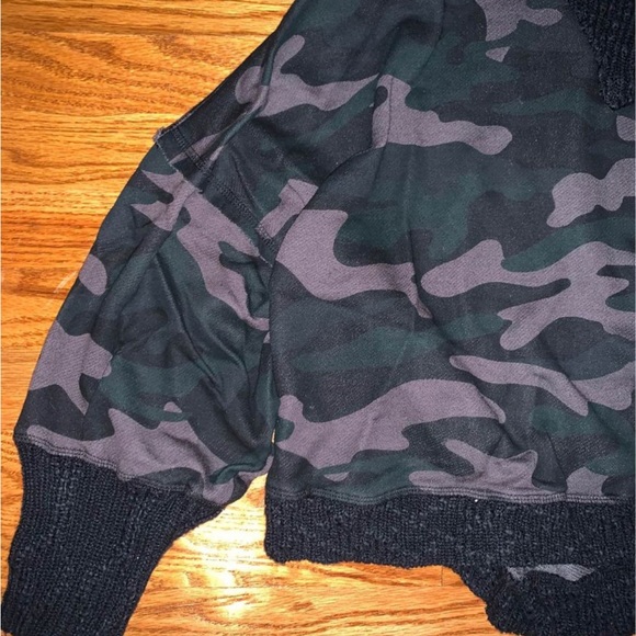 Vintage Havana Camo Hoodie (S) - Picture 2 of 4